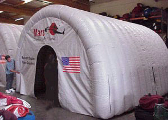 رنگ پلاستیکی PVC تورم Tent 10mx6m 8mx4m بزرگ فضای حاوی CE اطمینان